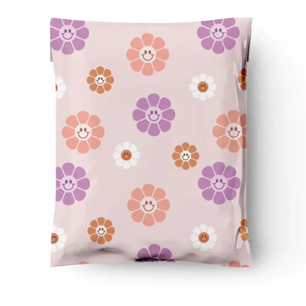 Poly Mailers Mix sizes 10x13 14.5x19 40 poly mailers 40 stickers